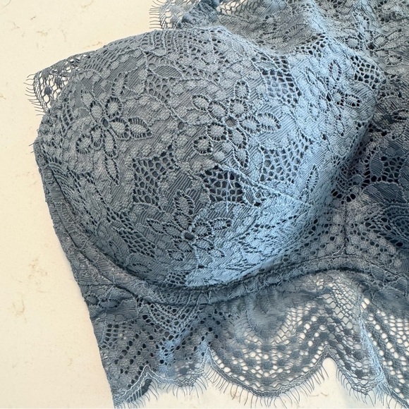 Victoria Secret Pink Push-up Razorback bra Small (AA-C) - Picture 2 of 5